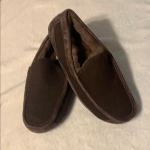 Men’s UGG’s size 9 make me an offer I can’t refuse